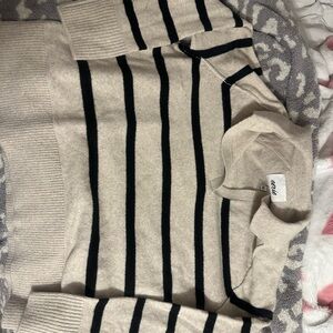 Aerie Cream Knit Sweater